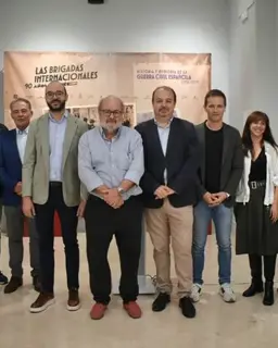 Cartel de Las Brigadas Internacionales, 90 años después. Historia y Memoria de la Guerra Civil Española en Chalé Fontecha (Instituto de Estudios Albacetenses)