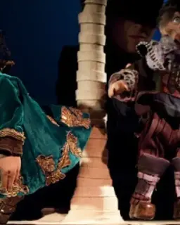 Cartel de "Los últimos piratas" de la Compañía Títeres Cacaramusa Teatro en Salón Polivalente del Ayuntamiento de Ontur, Ontur