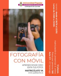 Cartel de Fotografía con móvil en Aula 211, CC Saramago
