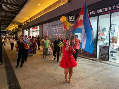 Cartel de Exposición «Cuba, más que un destino: un mosaico de identidades»