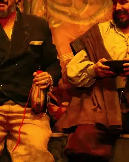 Cartel de "Ñaque o de piojos y actores" de la Compañía Teatro y Caquivaches en Auditorio Municipal, Fuentealbilla